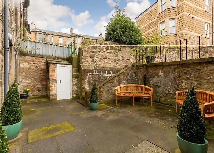 Southside Apartments By Destination Edinburgh